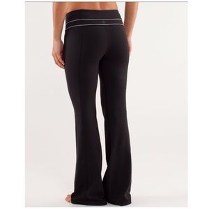Lululemon groove pants